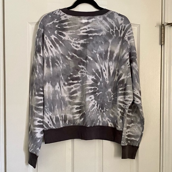 PINK Jersey Mesh Crewn - Picture 2 of 3